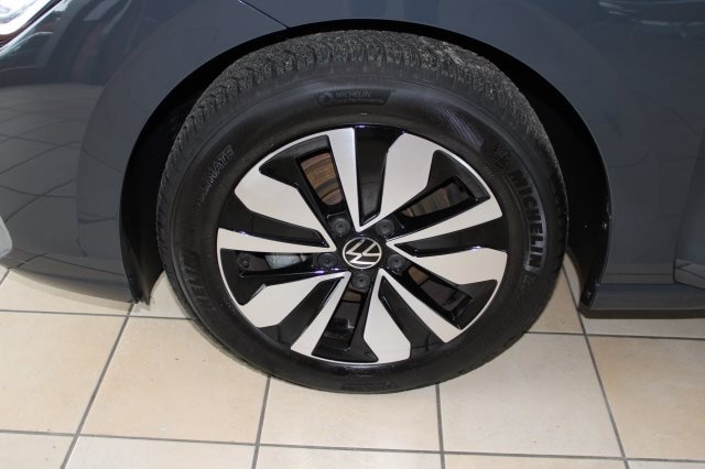 Volkswagen Golf 1.5 TSI