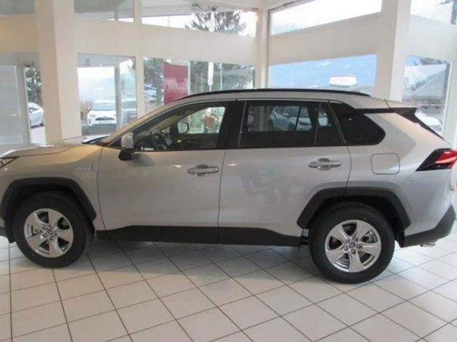 Toyota RAV4 4x2 Active Hybride