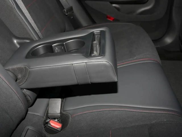 Mercedes-Benz CLA 250 AMG Line Coupé