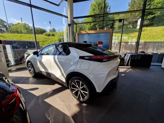 Toyota C-HR Hybride Team D