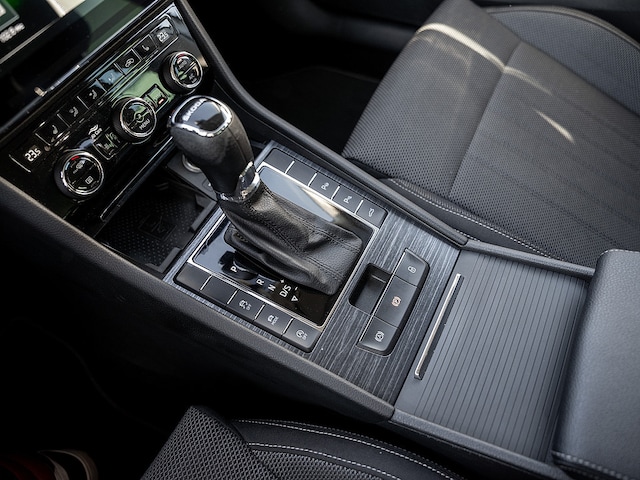 Skoda Superb 2.0 TSI Combi Style Style