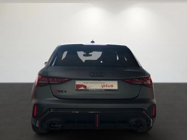 Audi RS3 Sedan