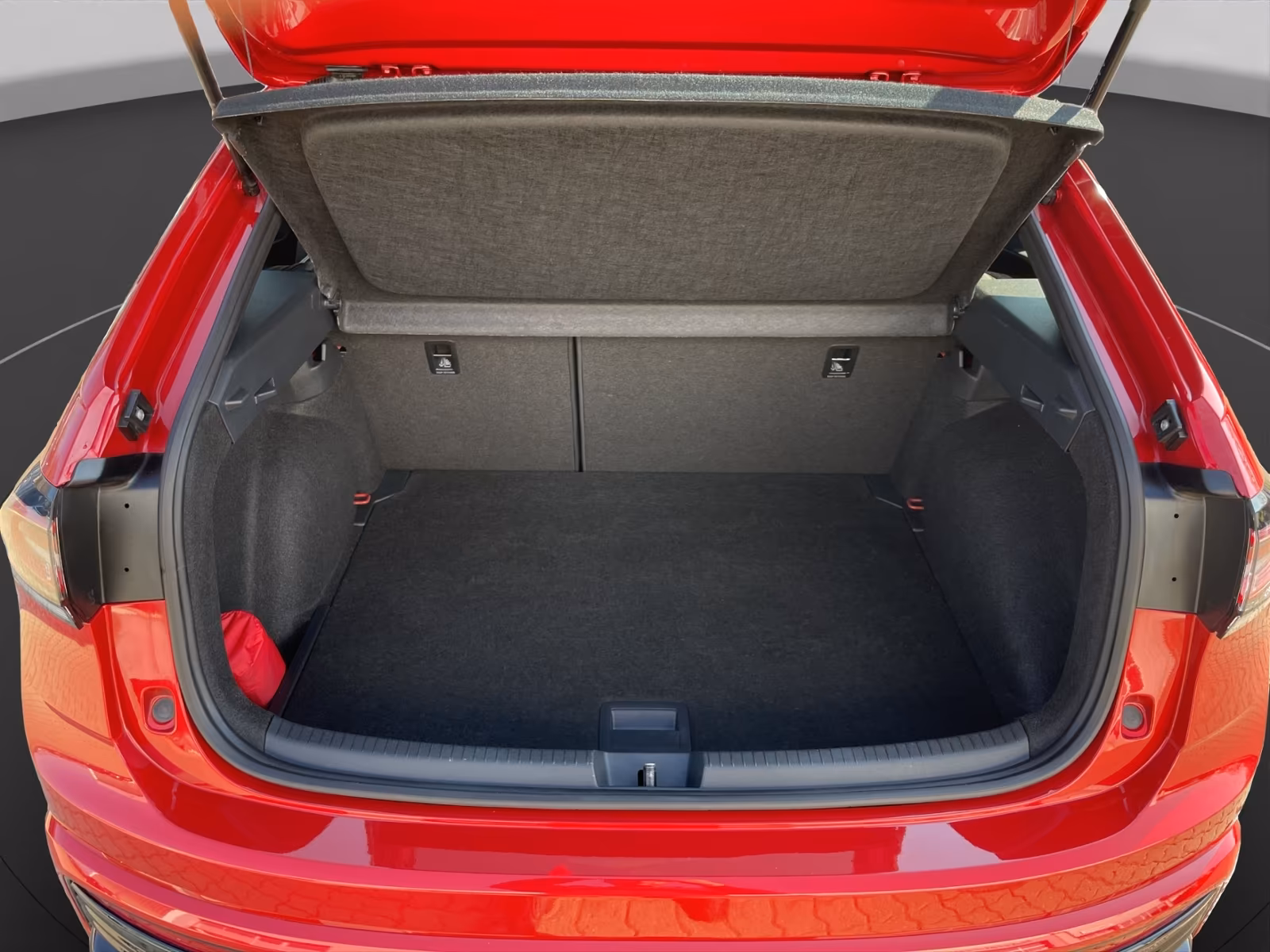 Volkswagen Taigo 1.5 TSI DSG R-Line