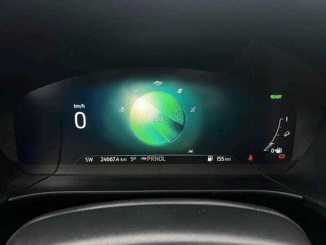 Ford Kuga AWD Hybrid Titanium