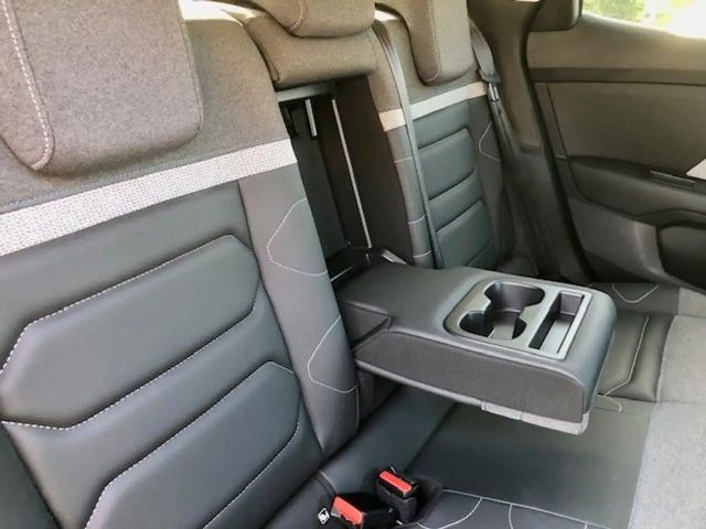 Citroën C4 PureTech Shine