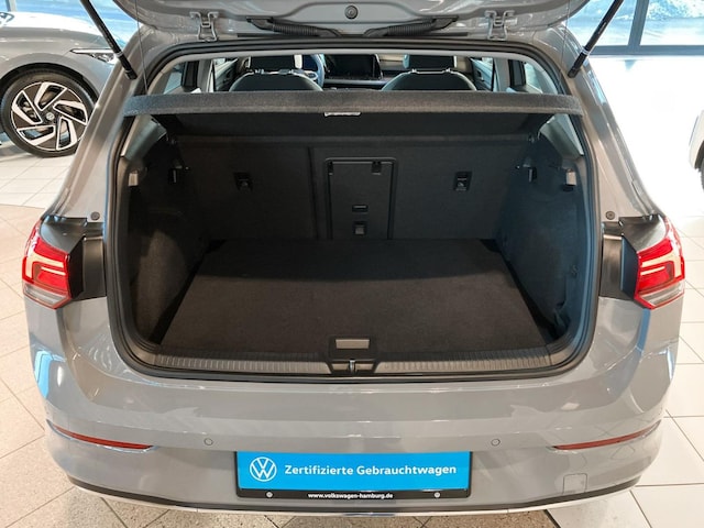 Volkswagen Golf 1.5 eTSI DSG Golf VIII Style