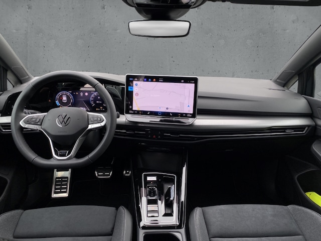 Volkswagen Golf 1.5 eTSI DSG