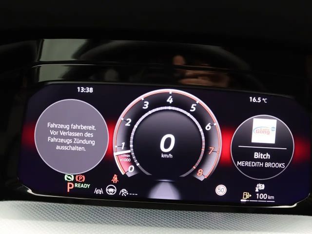 Volkswagen Golf 1.5 eTSI DSG Golf VIII