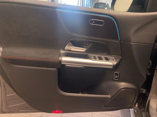 Mercedes-Benz B 180 B-Klasse