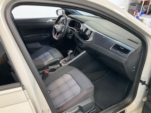 Volkswagen Polo 2.0 TSI DSG