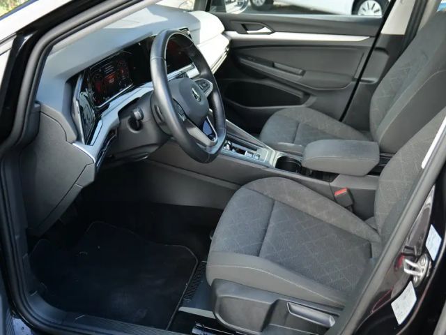 Volkswagen Golf DSG Golf VIII Life