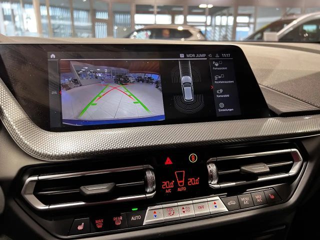 BMW 116 116d Sedan Sport Line