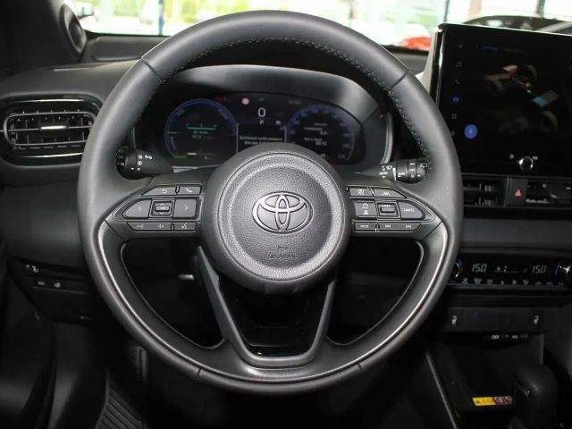 Toyota Yaris Hatchback Hybride Plus Style