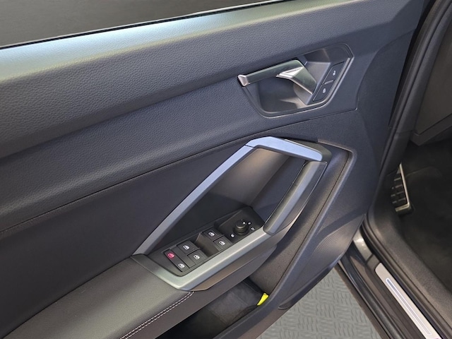 Audi Q3 35 TDI S-Line S-Tronic Sportback