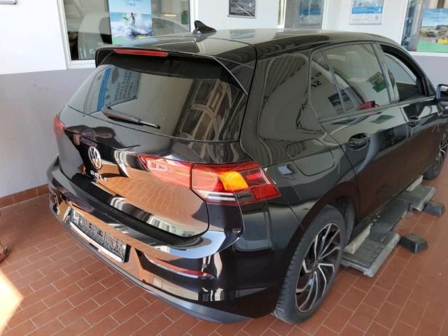 Volkswagen Golf 1.5 TSI Golf VIII Life