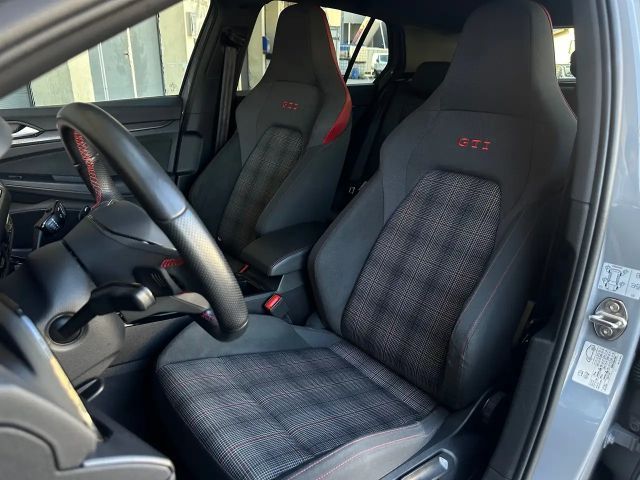 Volkswagen Golf DSG GTI