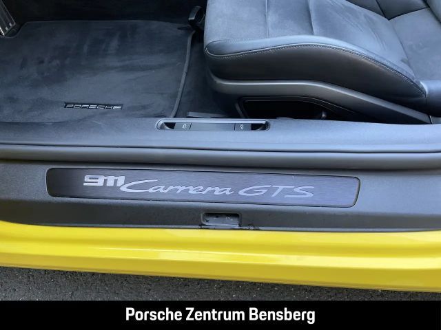 Porsche 992 Cabrio Carrera GTS