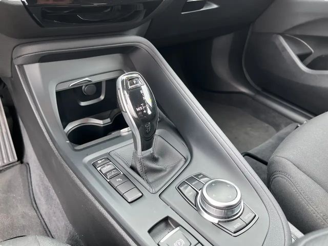 BMW X1 Advantage pakket sDrive18i