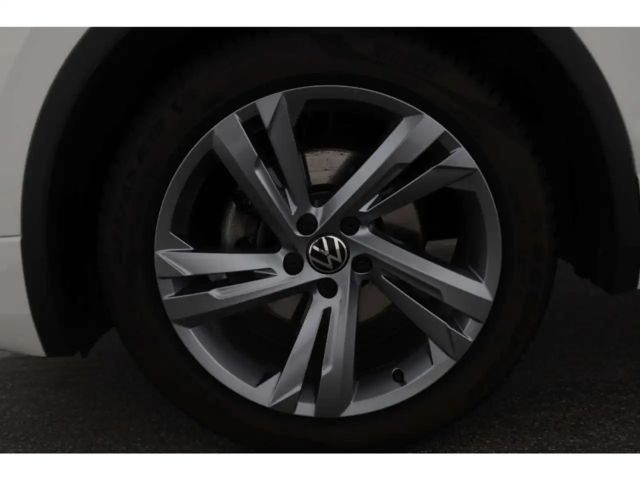 Volkswagen Tiguan 1.5 TSI DSG R-Line