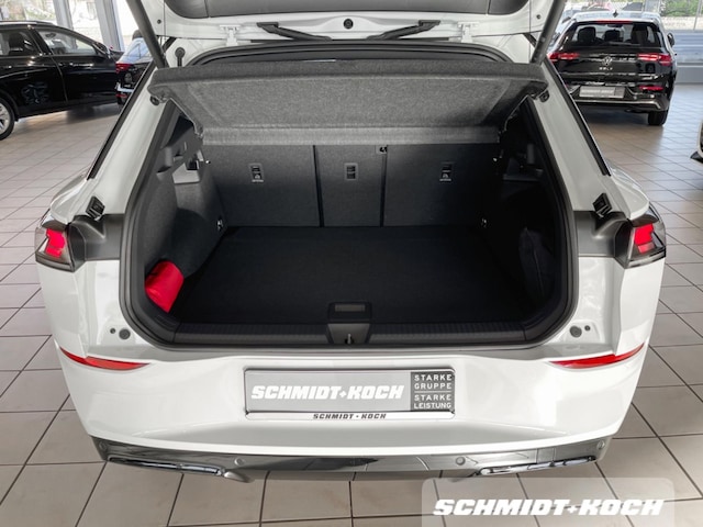 Volkswagen T-Roc 1.5 eTSI DSG R-Line Style