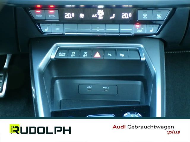 Audi S3 S-Tronic Sedan Sportback