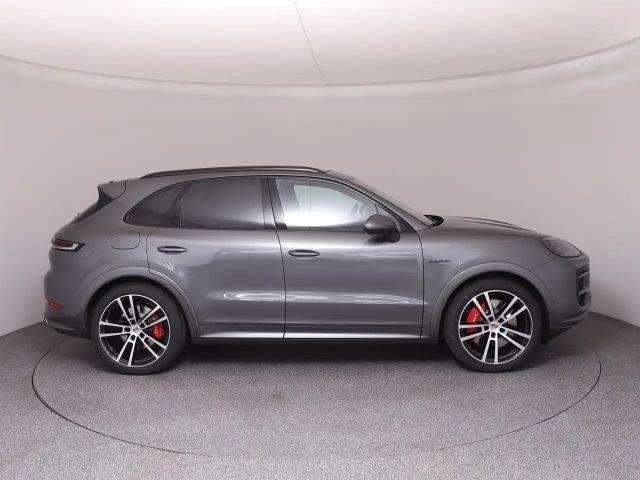 Porsche Cayenne E-Hybrid S
