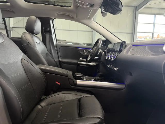 Mercedes-Benz GLA 250 4MATIC AMG Line