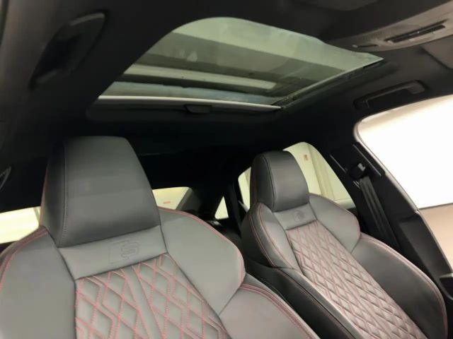 Audi A3 35 TFSI S-Line S-Tronic Sedan