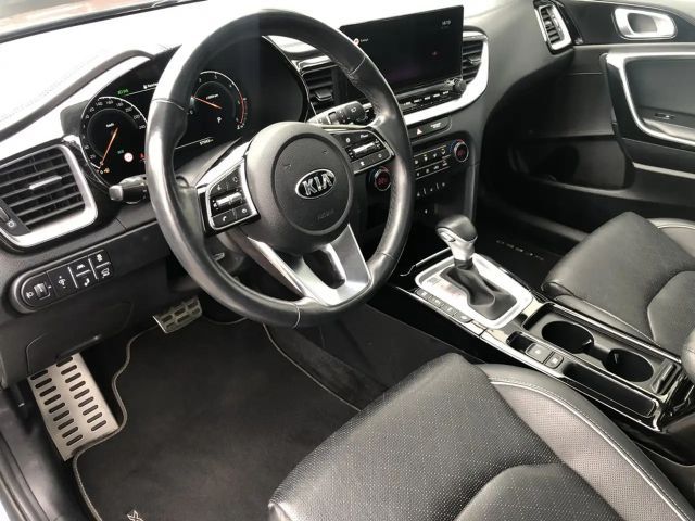 Kia XCeed CRDi Platinum Edition