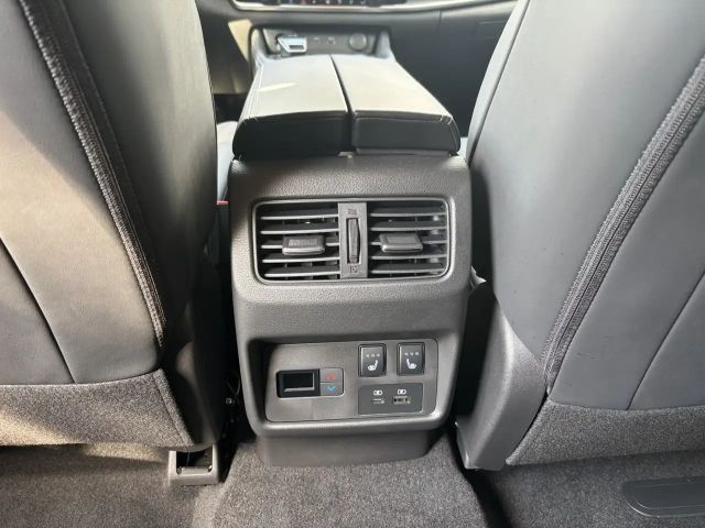 Nissan X-trail AWD Tekna e-4ORCE