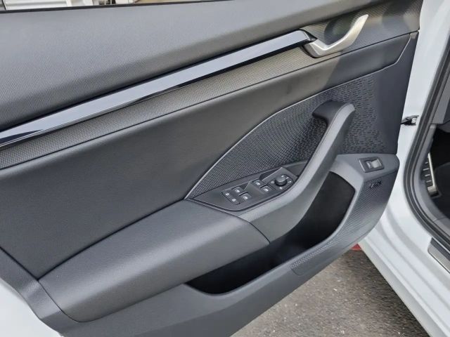 Skoda Octavia 2.0 TDI Combi Sportline