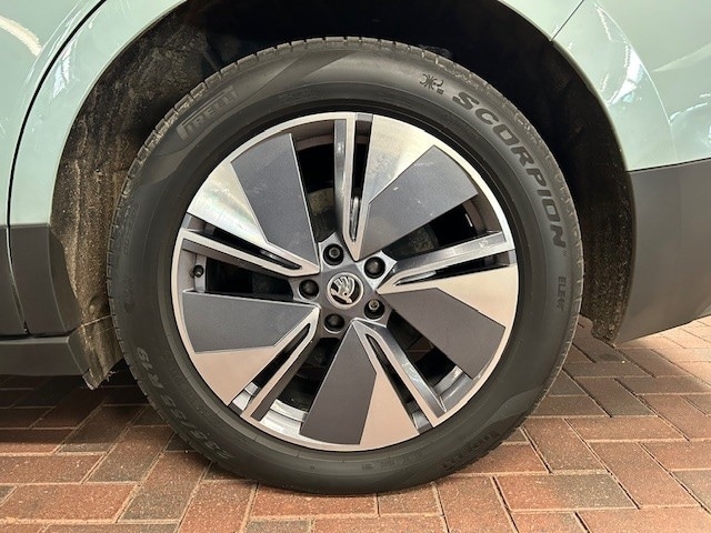 Skoda Enyaq Loft iV 60