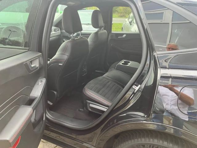 Ford Kuga Plug in Hybrid ST Line X