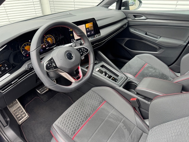 Volkswagen Golf 2.0 TSI Golf VIII