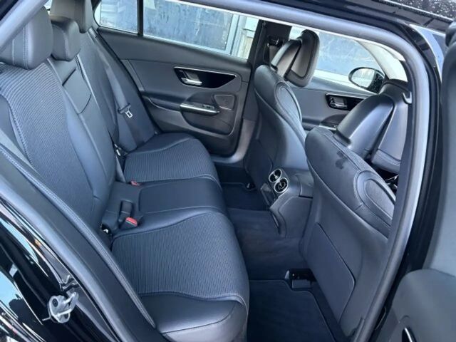 Mercedes-Benz C 220 AVANTGARDE C 220 d Estate