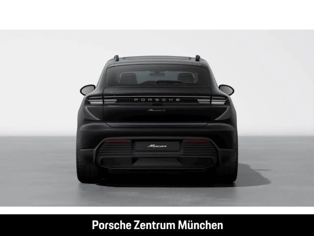 Porsche Macan 4