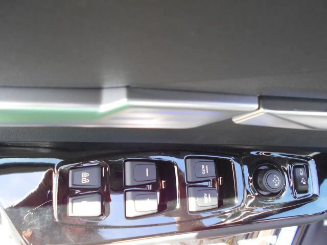 SsangYong Torres EVX TITANIUM Voll-Leder NAVI 360° Kamera