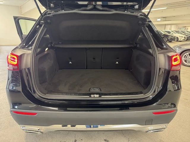 Mercedes-Benz GLA 200 Progressive