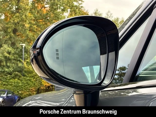 Porsche Macan 21-Zoll Rückfahrkamera Abstandstempomat