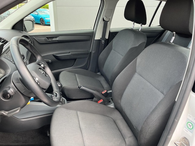 Skoda Fabia Fabia 1.0 MPI Klima DAB Sitzheizung