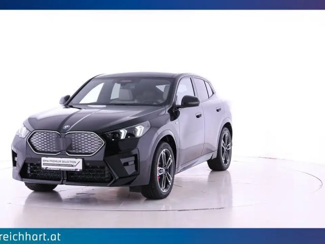BMW iX2 eDrive20