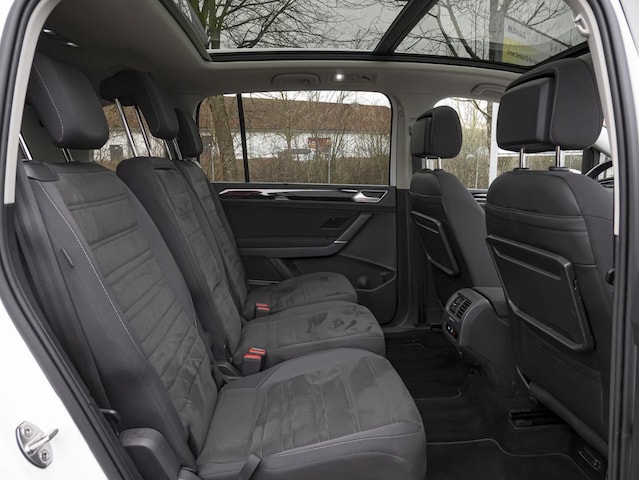 Volkswagen Touran 1.5 TSI DSG Highline R-Line