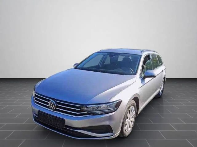 Volkswagen Passat 1.5 TSI Business Variant
