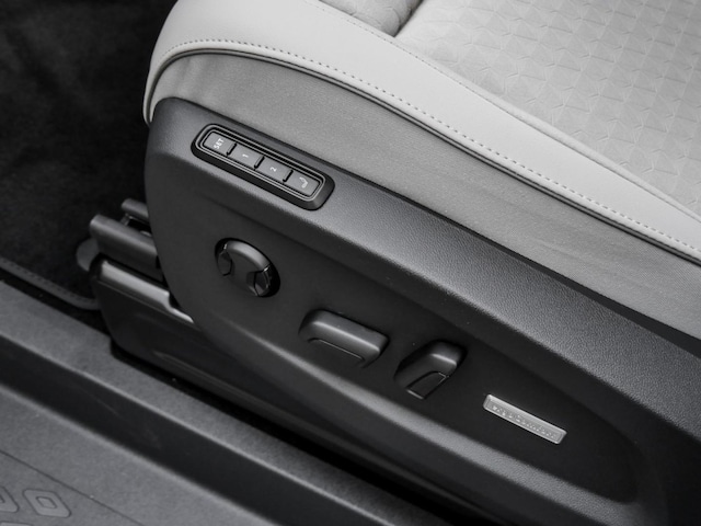 Volkswagen ID.Buzz IQ.Drive Pro