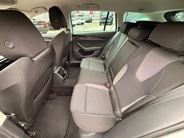 Skoda Octavia Ambition Business Combi