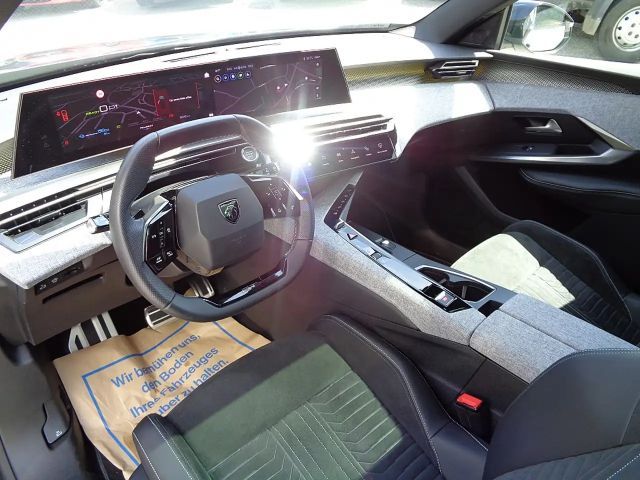 Peugeot E-5008 GT-Line