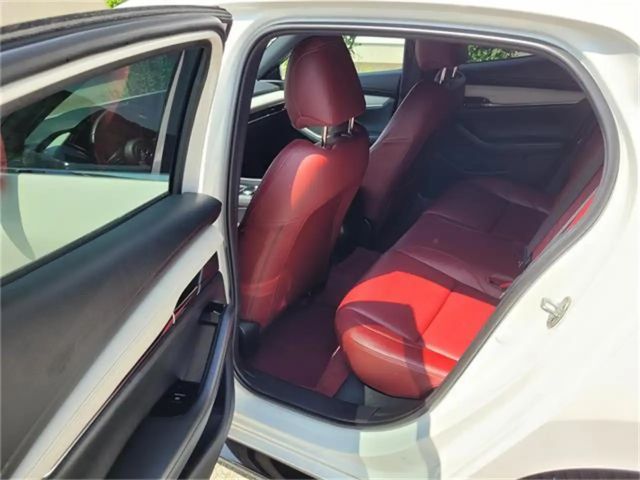Mazda 3 SkyActiv