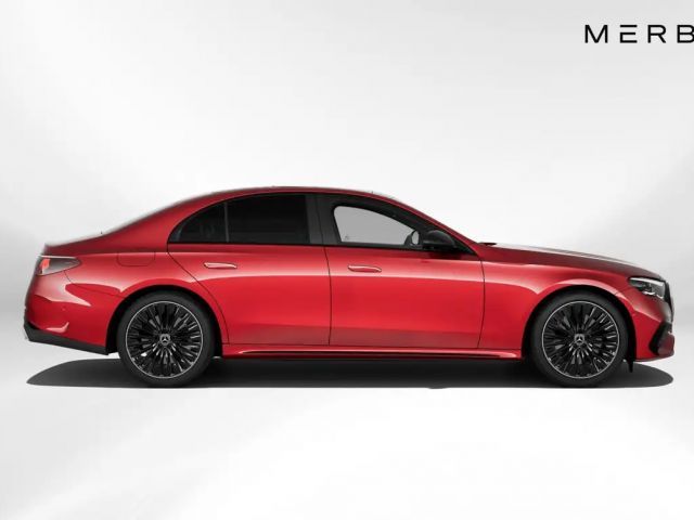 Mercedes-Benz E 400 4MATIC Sedan