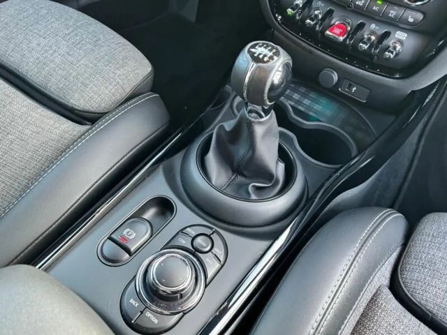 MINI Cooper D Clubman LED NAVI AHK RFK APPLECAR