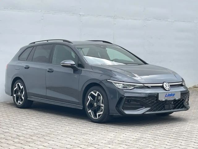 Volkswagen Golf 1.5 eTSI DSG Golf VIII Variant